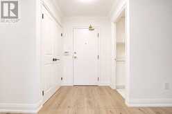417 - 20 HARDING BOULEVARD W | Richmond Hill Ontario | Slide Image Three
