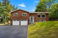4 SCHOONER DRIVE | Wasaga Beach Ontario | Slide Image Two