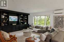 39 BEECHWOOD DRIVE | Toronto Ontario | Slide Image Fifteen