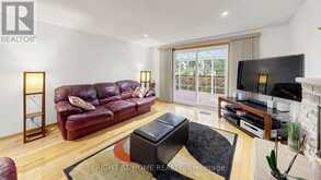15 SKYRIDGE ROAD | Toronto Ontario | Slide Image Thirteen