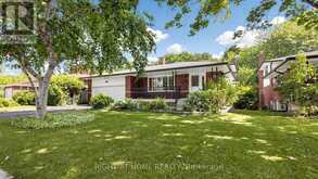 15 SKYRIDGE ROAD | Toronto Ontario | Slide Image Two