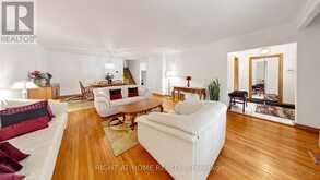15 SKYRIDGE ROAD | Toronto Ontario | Slide Image Four