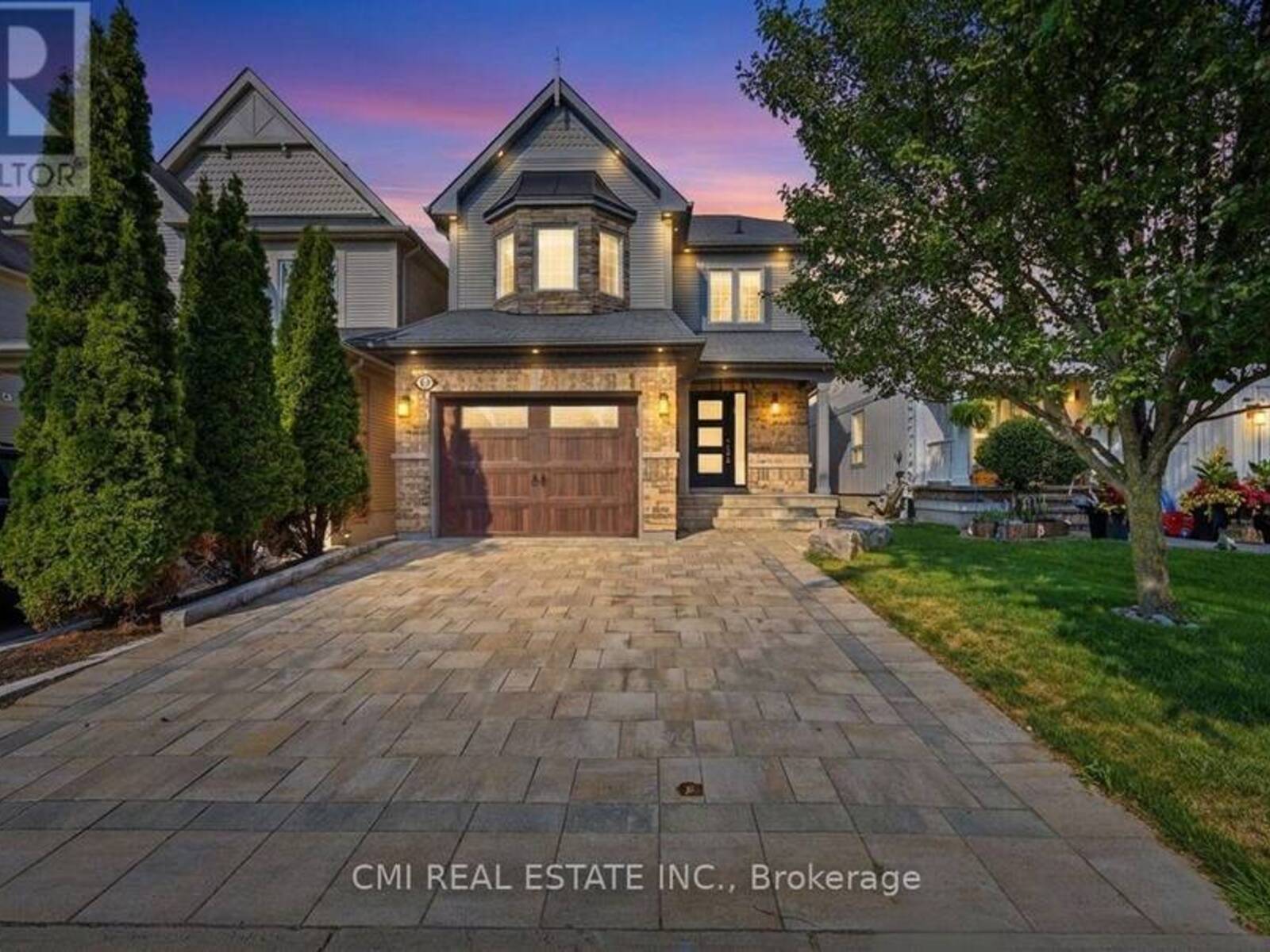 42 HONEYMAN DRIVE, Clarington, Ontario L1C 0J1
