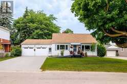 593 WATSON AVENUE | Newmarket Ontario | Slide Image Two