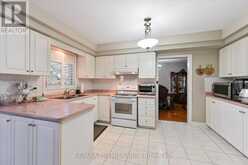 581 WYCLIFFE AVENUE | Vaughan Ontario | Slide Image Nine