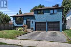 192 BISCAYNE BOULEVARD | Georgina Ontario | Slide Image Three