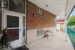 27 WHITFIELD AVENUE | Toronto Ontario | Slide Image Twenty