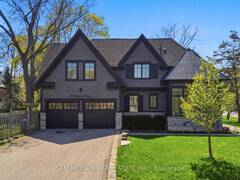 36 VERONICA DRIVE Mississauga Ontario, L5G 2B2