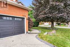 7404 DAVEMARK COURT | Mississauga Ontario | Slide Image Five