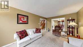 28 HURLBUT PLACE | Cambridge Ontario | Slide Image Four
