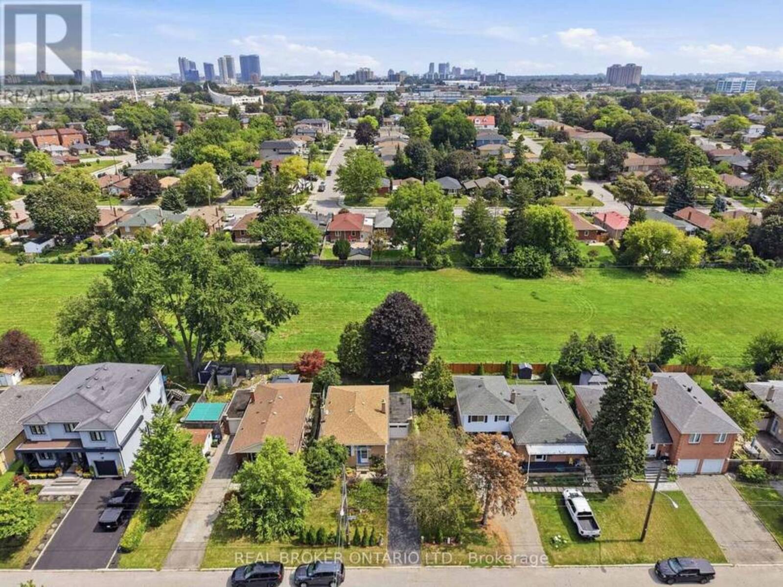 88 CAVEHILL CRESCENT, Toronto, Ontario M1R 4P9