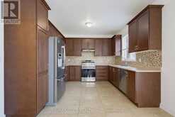 22 DURANGO DRIVE | Brampton Ontario | Slide Image Seven
