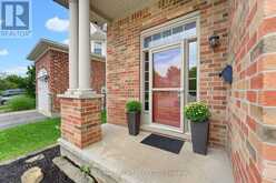 592 LITTLE DOVER CRESCENT | Waterloo Ontario | Slide Image Two