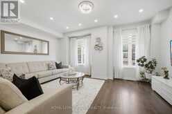 38 HALLMARK WAY | Whitby Ontario | Slide Image Eight