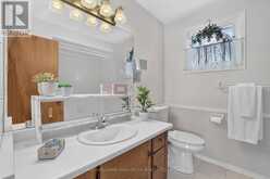59 RIVERGLEN DRIVE | Georgina Ontario | Slide Image Thirty