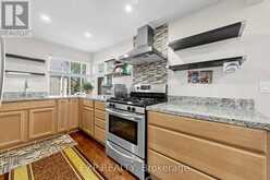 292 HOLLYWOOD DRIVE | Georgina Ontario | Slide Image Twelve