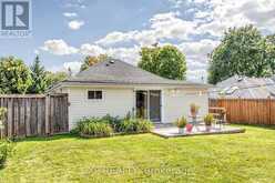 292 HOLLYWOOD DRIVE | Georgina Ontario | Slide Image Twenty-nine