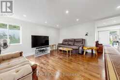292 HOLLYWOOD DRIVE | Georgina Ontario | Slide Image Eight