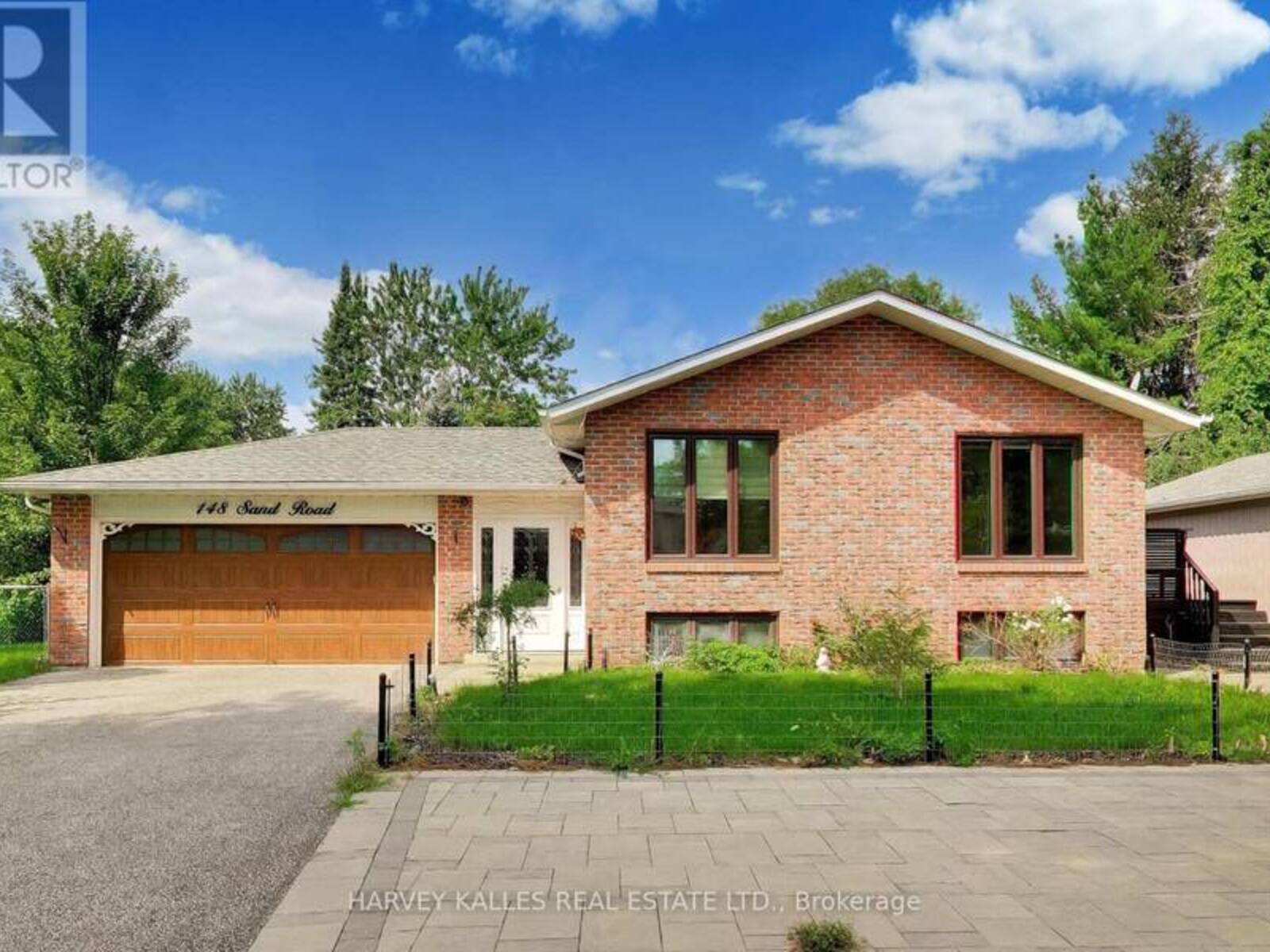 148 SAND ROAD, East Gwillimbury, Ontario L9N 1H9