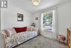 29 COLLETE CRESCENT | Barrie Ontario | Slide Image Sixteen