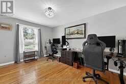 29 COLLETE CRESCENT | Barrie Ontario | Slide Image Seventeen