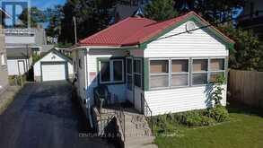 124 MARY STREET | Orillia Ontario | Slide Image Five