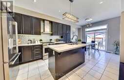 10 ANDREETA DRIVE | Vaughan Ontario | Slide Image Seventeen