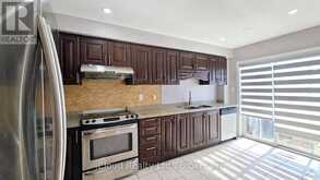 39 MANETT CRESCENT | Brampton Ontario | Slide Image Twelve