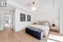 45 GLOUCESTER GROVE | Toronto Ontario | Slide Image Thirteen