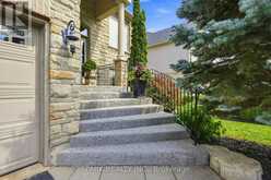 179 TANNERS DRIVE S | Halton Hills Ontario | Slide Image Three