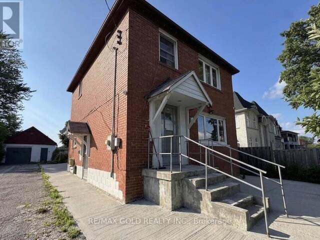 15 SCARBORO STREET Mississauga Ontario, L4T 1E3 - 6 Bedrooms Home For Sale