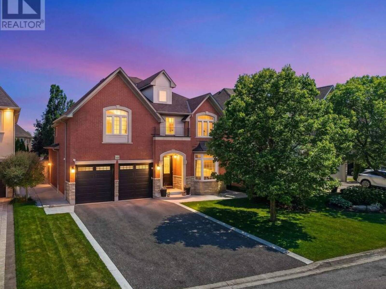 3406 BUENA VISTA COURT, Oakville, Ontario L6L 6W6