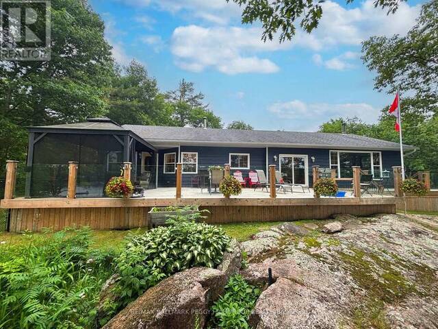1008 COVE ROAD Gravenhurst Ontario, P0E 1G0 - 3 Bedrooms Waterfront Home For sale