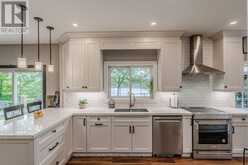 1008 COVE ROAD | Gravenhurst Ontario | Slide Image Nine