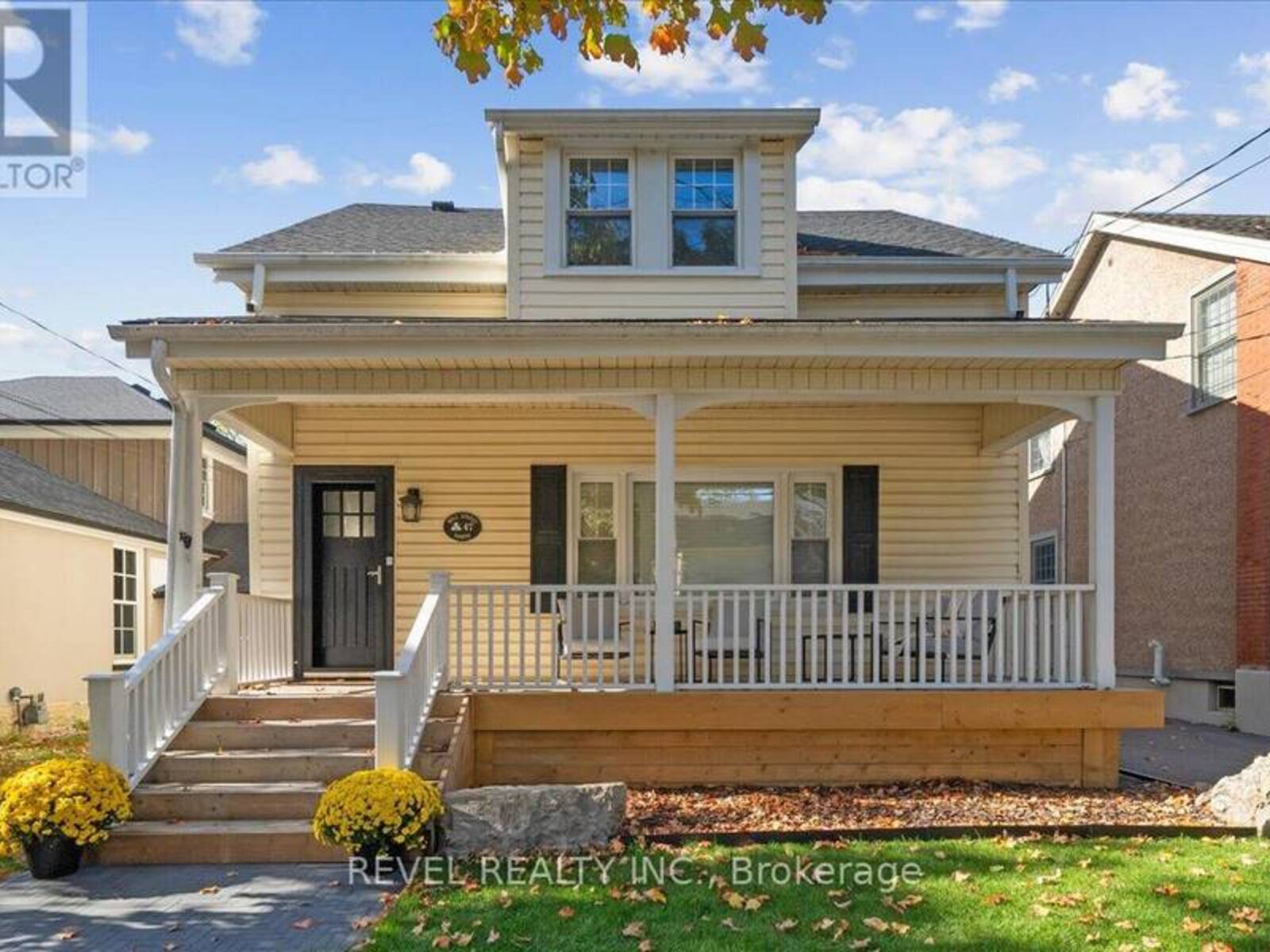 47 MILL STREET N, Hamilton, Ontario L0R 2H0