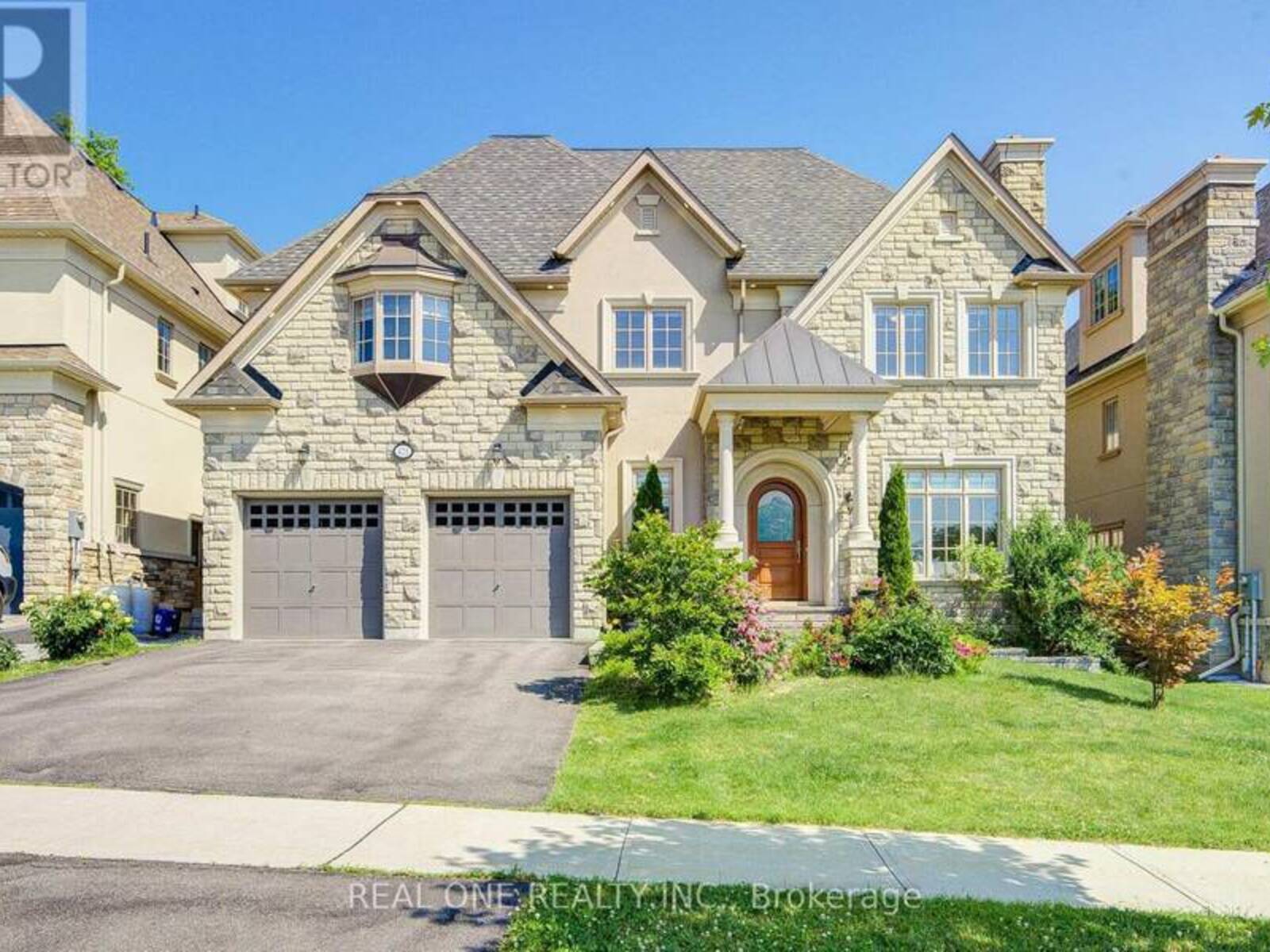 421 FLAMINGO ROAD, Vaughan, Ontario L4J 8L4