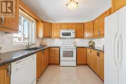 245 CENTENNIAL FOREST DRIVE | Milton Ontario | Slide Image Twelve