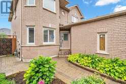 3 GRIFFEN PLACE | Whitby Ontario | Slide Image Thirty-seven
