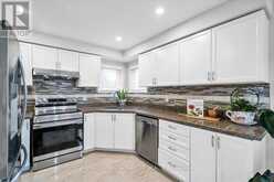 3 GRIFFEN PLACE | Whitby Ontario | Slide Image Nine