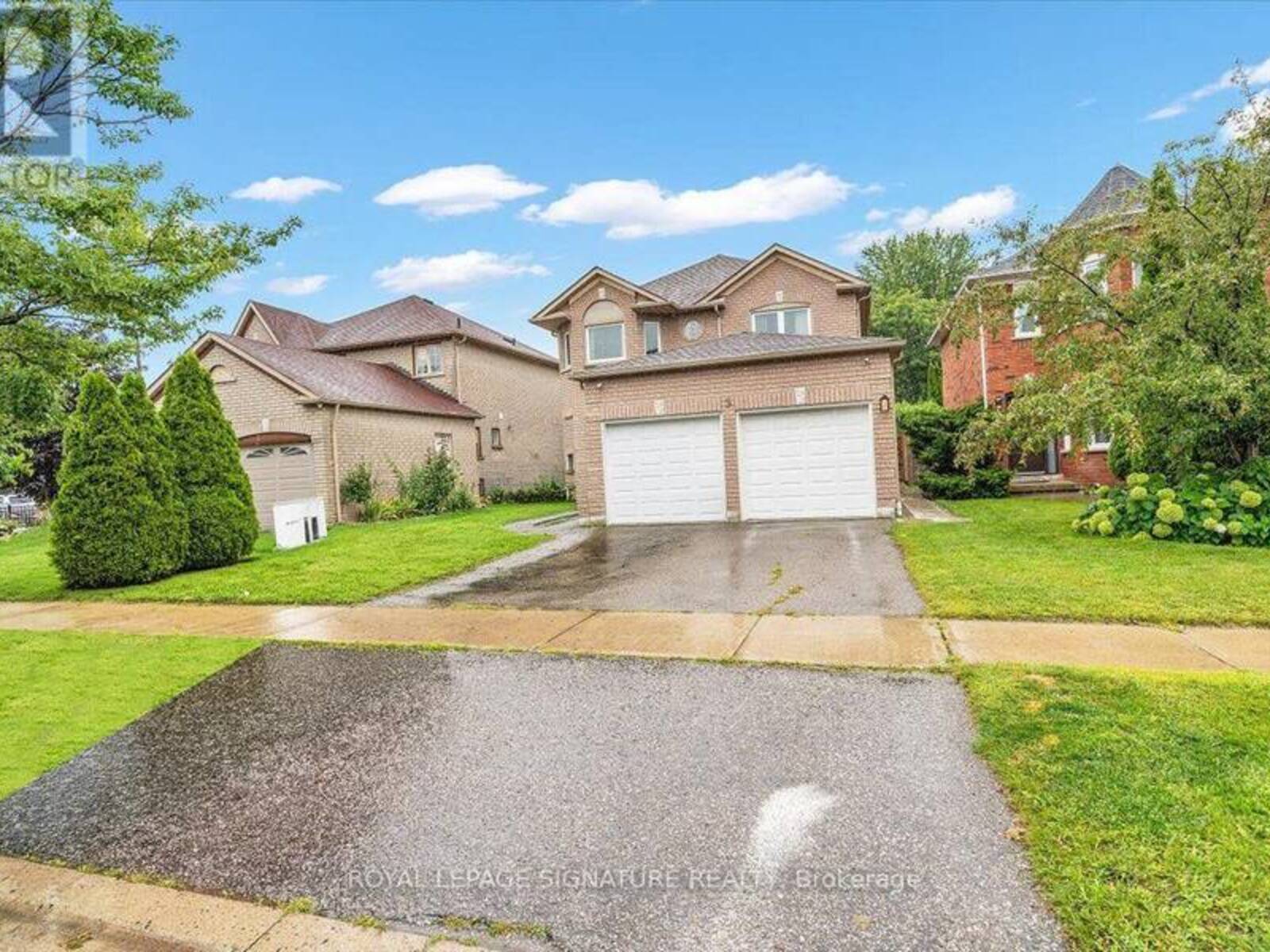 3 GRIFFEN PLACE, Whitby, Ontario L1R 2N5
