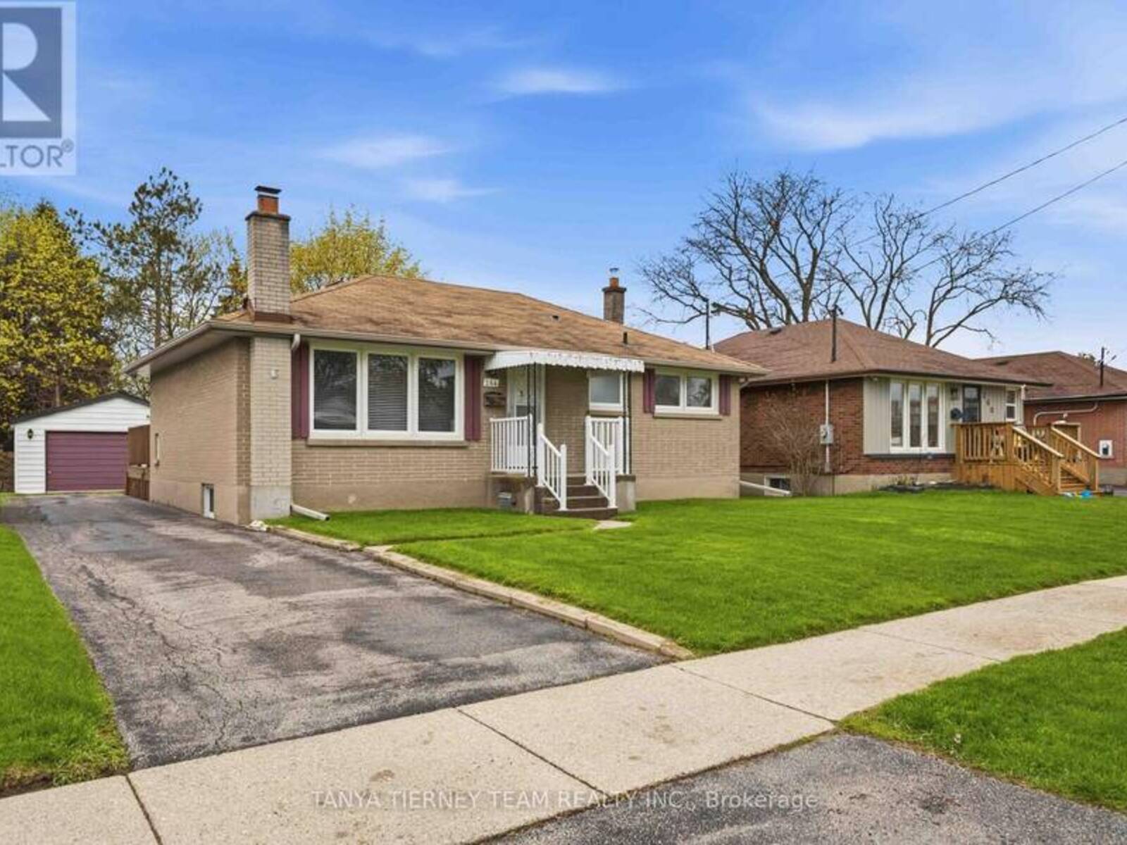 264 BALDWIN STREET, Oshawa, Ontario L1H 6H4