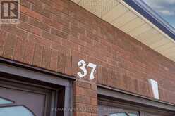 37 LIME DRIVE | Vaughan Ontario | Slide Image Five