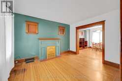 204 ROSSLYN AVENUE S | Hamilton Ontario | Slide Image Ten
