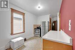 204 ROSSLYN AVENUE S | Hamilton Ontario | Slide Image Fifteen