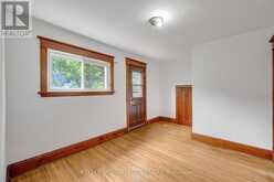 204 ROSSLYN AVENUE S | Hamilton Ontario | Slide Image Nineteen