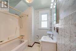 204 ROSSLYN AVENUE S | Hamilton Ontario | Slide Image Twenty
