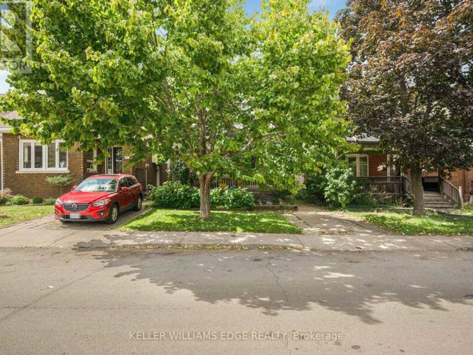 204 ROSSLYN AVENUE S, Hamilton, Ontario L8M 3J5