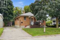 16 MINTERN AVENUE | Brantford Ontario | Slide Image Two