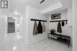 62 LITTLELEAF DRIVE | Toronto Ontario | Slide Image Twelve