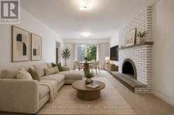 62 LITTLELEAF DRIVE | Toronto Ontario | Slide Image Sixteen